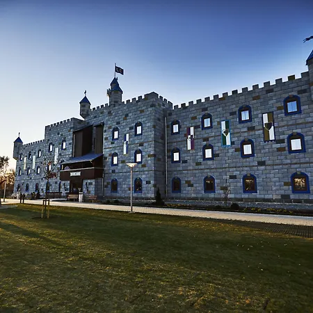 Legoland Castle Отель