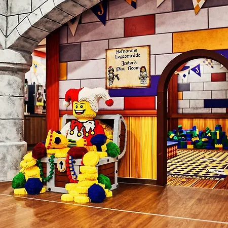 Legoland Castle Отель 4*