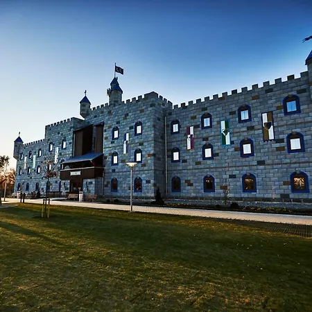 Legoland Castle Отель 4*